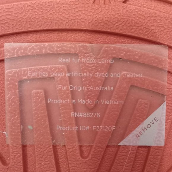 NWT & Gorgeous | UGG | Disco slide | Fur Platform Slippers | Women's | Size: 10 - Picture 10 of 16